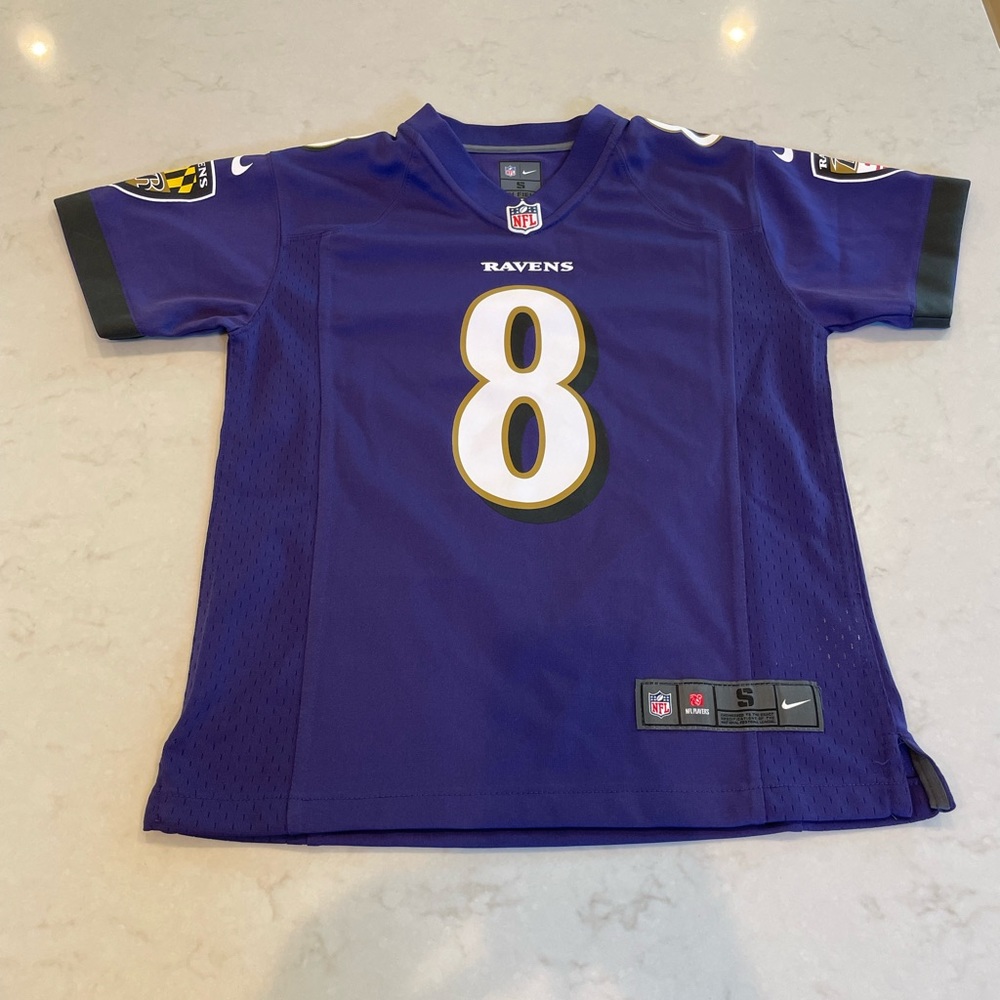 Lamar Jackson, ravens jersey, size youth small, never worn, nike